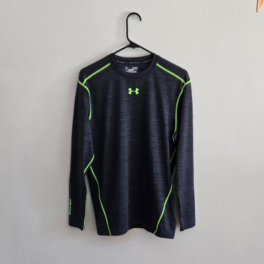 Under Armour Black Long Sleeve Work Out Shirt Size XL